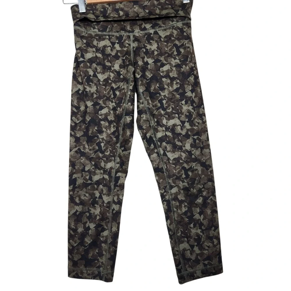 Lululemon Leggings Size 4 Womens WUnder Crop II Foldover Jungle Fatique Green - Picture 3 of 15